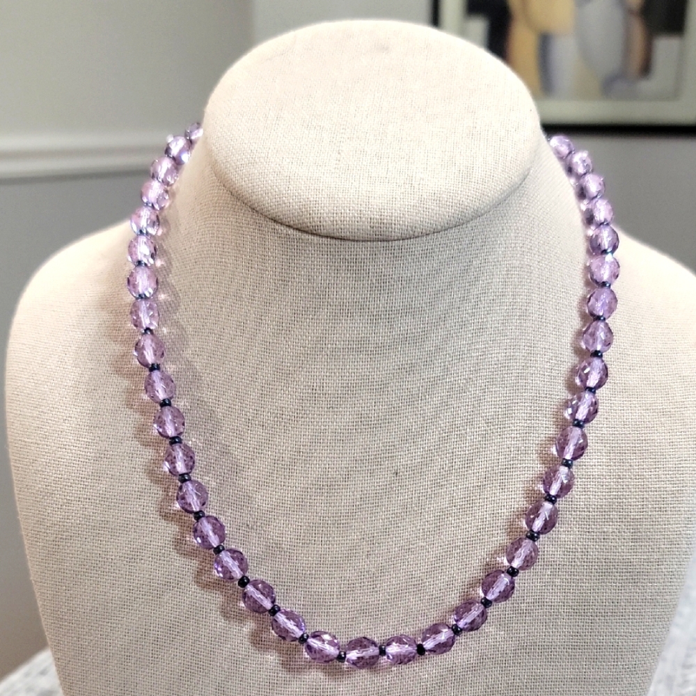 Joan Rivers Classic Collection Elegant Purple Beaded Necklace NWOT 18"